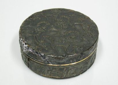 Boîte en écaille de tortue. XVIIIème siècle...