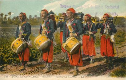 190 CARTES POSTALES MILITARIA : Divers Editeurs...