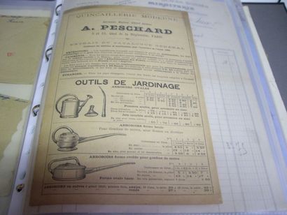 VIEUX PAPIERS & DOCUMENTS : Deux Classeurs...
