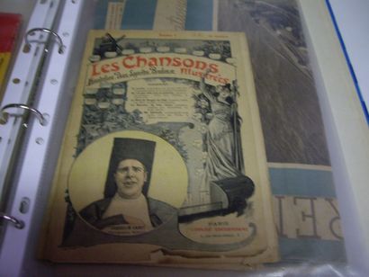 VIEUX PAPIERS & DOCUMENTS : Deux Classeurs...