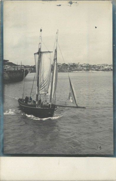 98 CARTES POSTALES LES BATEAUX : Paquebots...