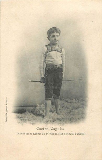 17 CARTES POSTALES CIRQUE & PHENOMENE : Dont