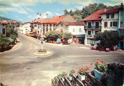 766 CARTES POSTALES FRANCE : Toutes Réfgions...