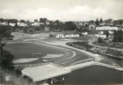 135 CARTES POSTALES ETRANGERS : Divers Pays....