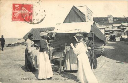 40 CARTES POSTALES SCENES & TYPES : Divers...