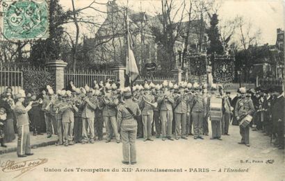 117 CARTES POSTALES PARIS & REGION PARISIENNE...