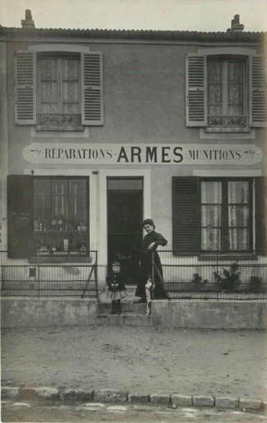 77 CARTES PHOTOS DIVERSES : Situées et/ou...