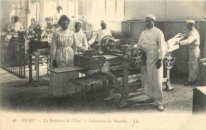 114 CARTES POSTALES CENTRE : Dépts 03-91cp,...