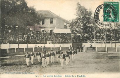 51 CARTES POSTALES SCENES & TYPES : Divers...