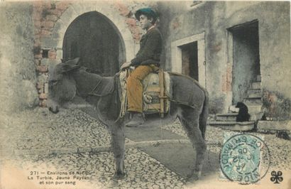 51 CARTES POSTALES SCENES & TYPES : Divers...