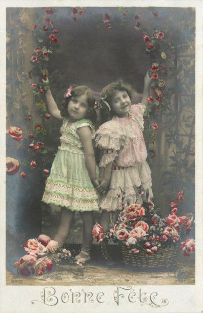 587 CARTES POSTALES FANTAISIES : Divers Thèmes....
