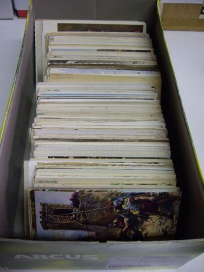 580 CARTES POSTALES FANTAISIES : Divers Thèmes,...
