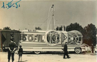 PHOTOGRAPHIES : Fort lot de Photographies...