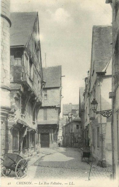 203 CARTES POSTALES CENTRE : Divers Départements...