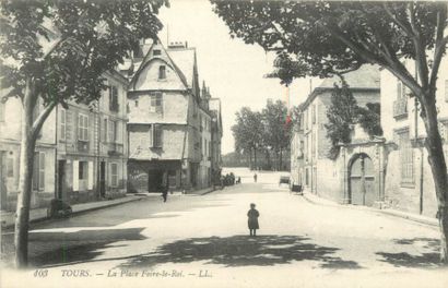 203 CARTES POSTALES CENTRE : Divers Départements...