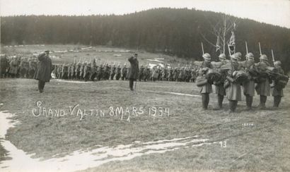 148 CARTES POSTALES MILITARIA : France (majorité),...