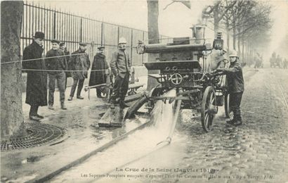 70 CARTES POSTALES CATASTROPHE : Inondations...