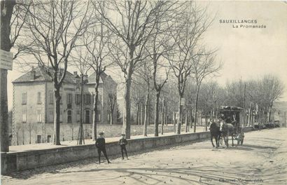 122 CARTES POSTALES AUVERGNE : Dépts 03-2cp,...