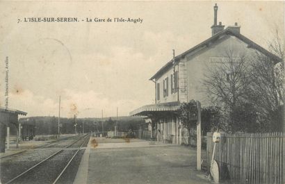 50 CARTES POSTALES GARES : Divers Départements....