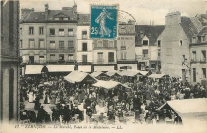 41 CARTES POSTALES MARCHES : Divers Départements....