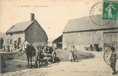 373 CARTES POSTALES CENTRE : Dépts 18-31cp,...