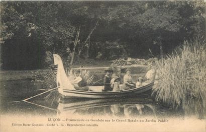 329 CARTES POSTALES PAYS DE LOIRE : Dépts...