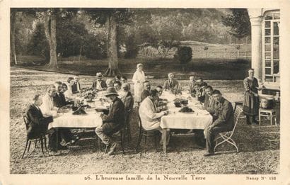 18 CARTES POSTALES DIVERS : Petite sélection....