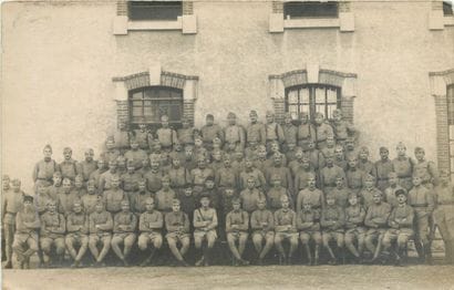 206 CARTES POSTALES & CARTES PHOTOS MILITARIA...