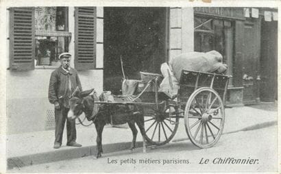 37 CARTES POSTALES LES PETITS METIERS PARISIENS...