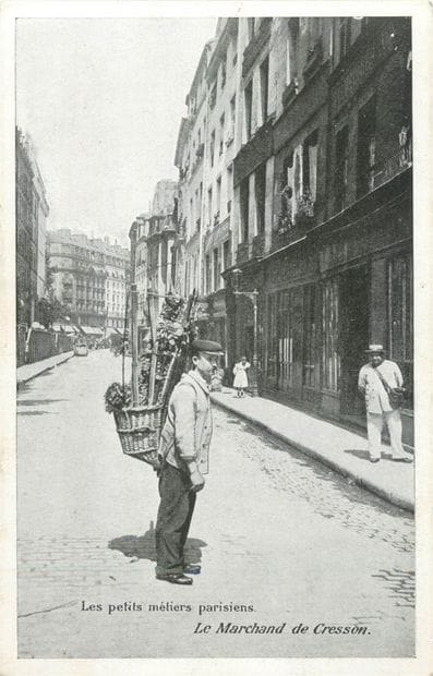 37 CARTES POSTALES LES PETITS METIERS PARISIENS...