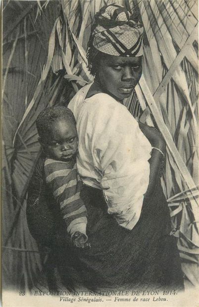 32 CARTES POSTALES EXPOSITIONS : Province....