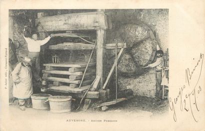 9 CARTES POSTALES ALCOOL : Les Pressoirs...