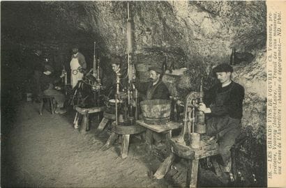 35 CARTES POSTALES ALCOOL : Divers Départements,...