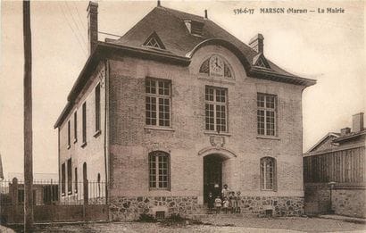 396 CARTES POSTALES GRAND-EST : Dépts 02-21cp,...