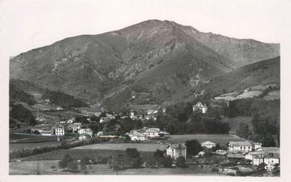 54 CARTES POSTALES PYRENEES ATLANTIQUES :...