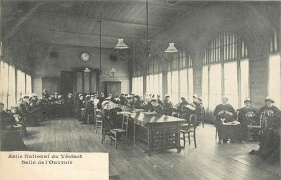 113 CARTES POSTALES YVELINES : Villes, qqs...