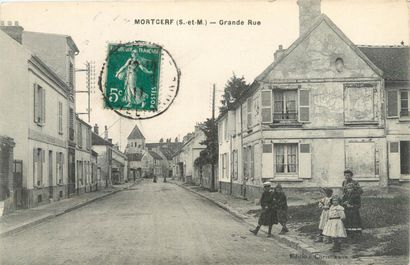 132 CARTES POSTALES PARIS & REGION PARISIENNE...
