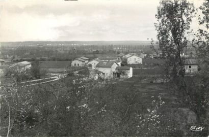 78 CARTES POSTALES ISERE : Villes, qqs villages,...