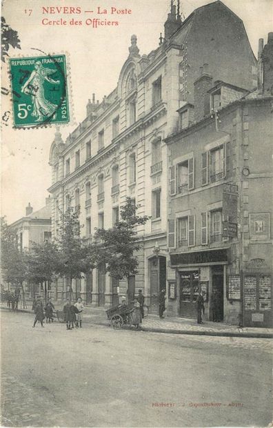 62 CARTES POSTALES NIEVRE : Villes, qqs villages,...