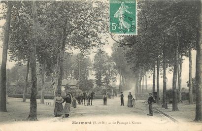 249 CARTES POSTALES PARIS & REGION PARISIENNE...