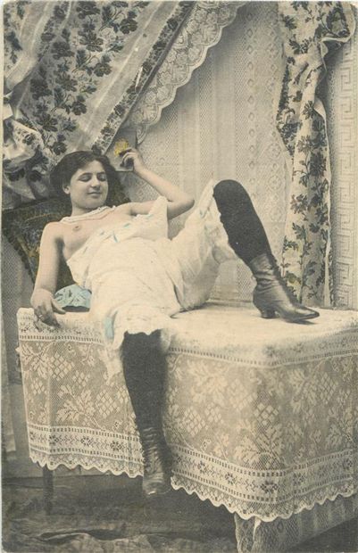 71 CARTES POSTALES, PHOTOGRAPHIES & IMAGES...