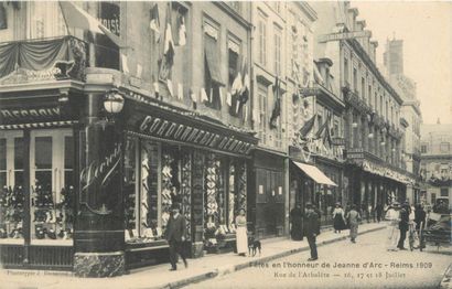 33 CARTES POSTALES MARNE : Petite Sélection....