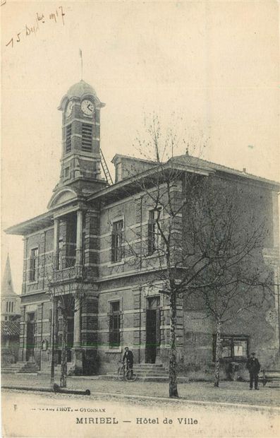 109 CARTES POSTALES AIN : Villes, qqs villages,...