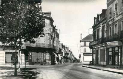 135 CARTES POSTALES ALLIER : Villes, qqs...