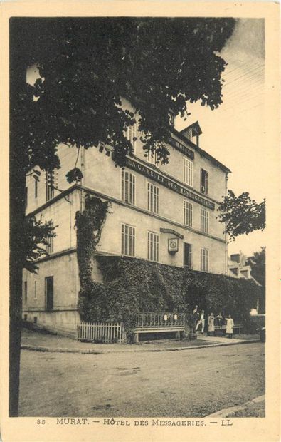 133 CARTES POSTALES CANTAL : Villes, qqs...
