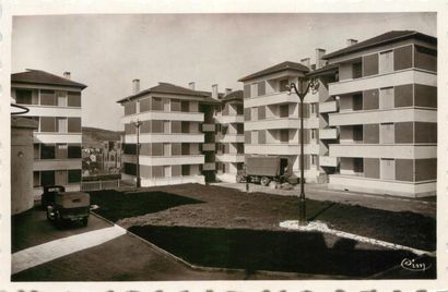 150 CARTES POSTALES LOIRE : Villes, qqs villages,...