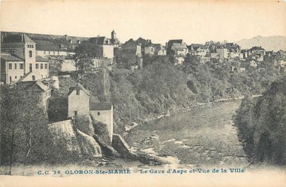 301 CARTES POSTALES LES PYRENEES : Dépts...