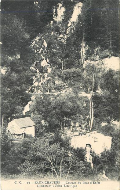 301 CARTES POSTALES LES PYRENEES : Dépts...