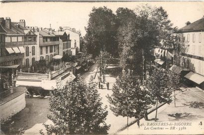 301 CARTES POSTALES LES PYRENEES : Dépts...