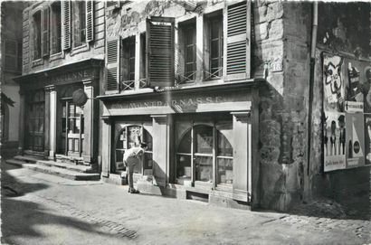 131 CARTES POSTALES SUISSE : Villes, qqs...